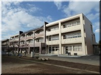 岩井全景正面