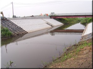 樋管工事